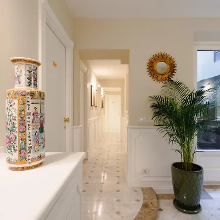 Dimora Del Mercante - Luxury Guest house